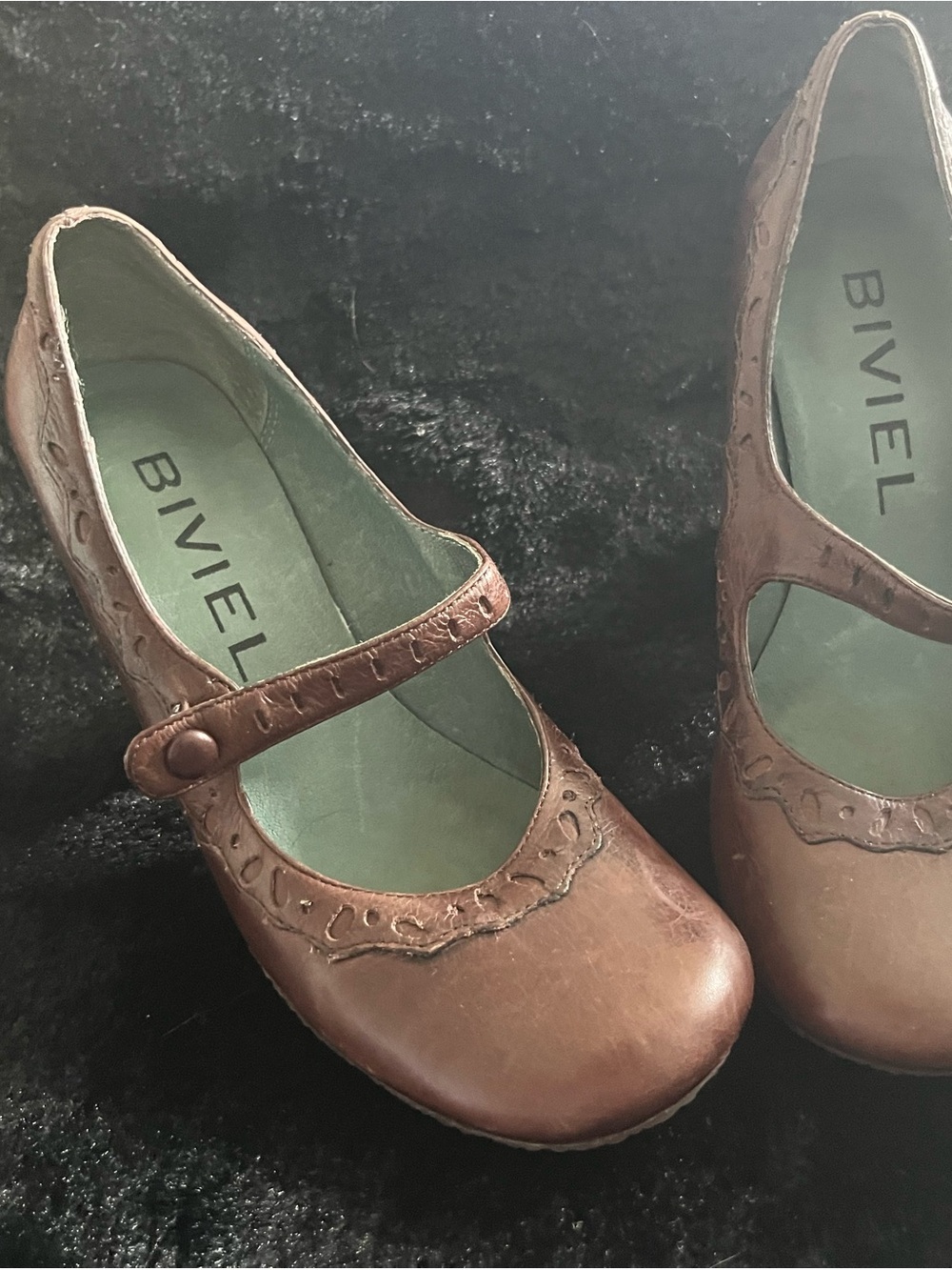 Biviel small heels brown leather